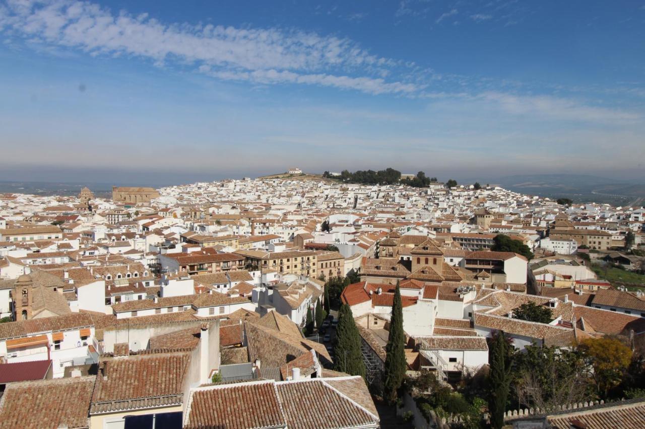 Villa Casa Puerta De La Alcazaba Antequera Exterior foto