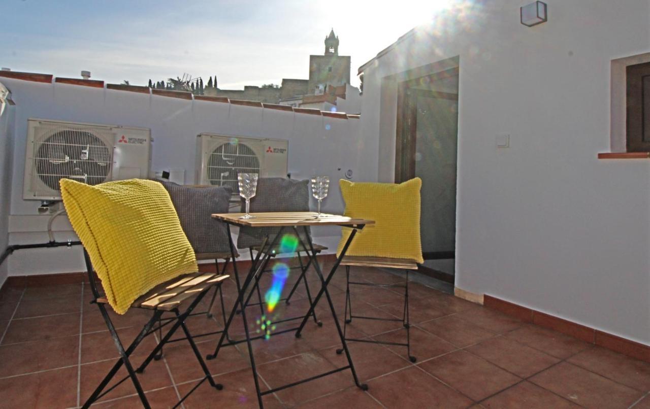 Villa Casa Puerta De La Alcazaba Antequera Exterior foto