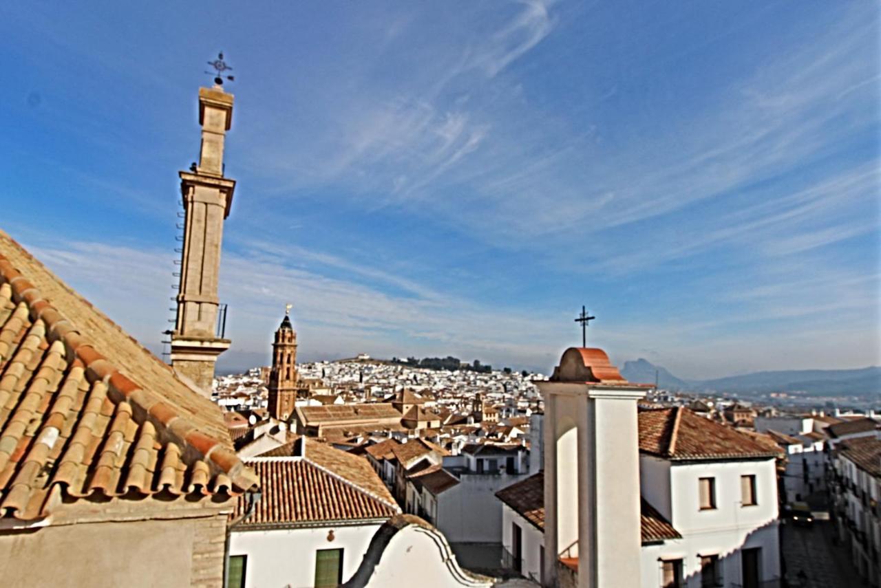 Villa Casa Puerta De La Alcazaba Antequera Exterior foto